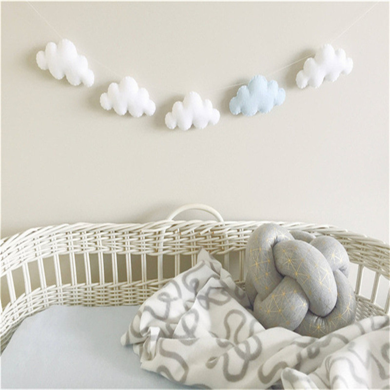 Guirnaldas de nubes de fieltro - Baby Nursery Hanging Decor reseña y precio